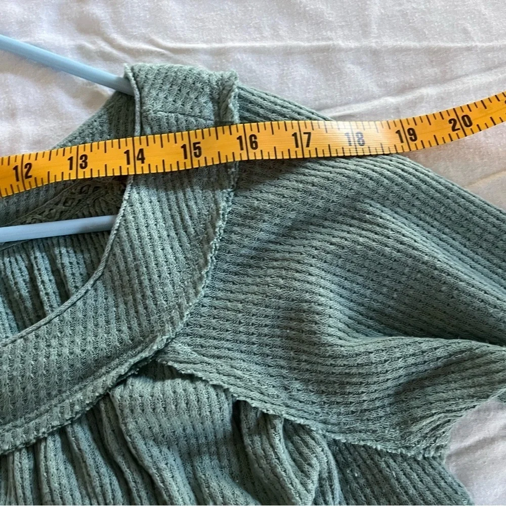 Free People We the Free Waffle Knit Henley Green Long Sleeve Size X-Small